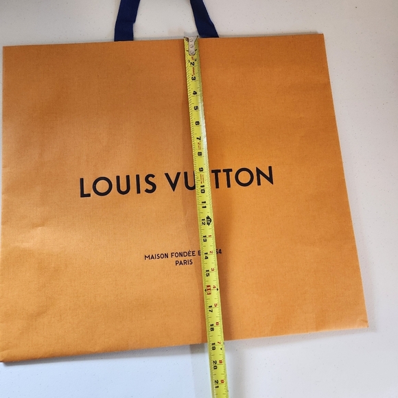 Louis Vuitton Large Empty Paper Gift Shopping Tote Bag 21"x19”x4.75” Decor - Picture 2 of 7